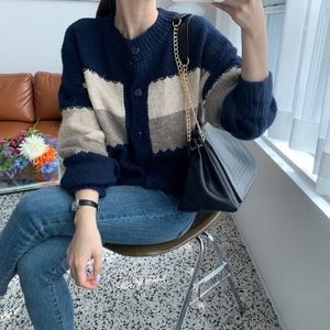 Cardigan (Great condition & Size: M)